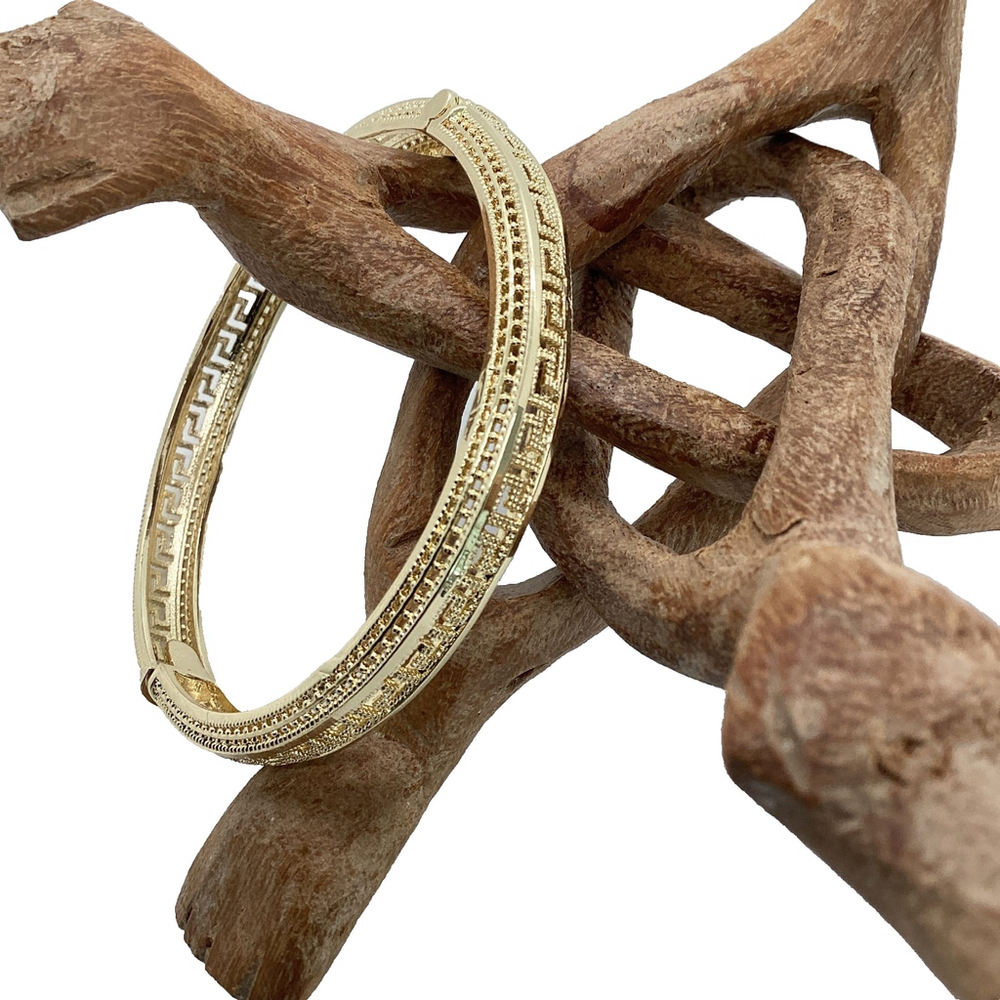 14k Gold Plated Greek Key Hinged Bangle Bracelet NWOT - Picture 2 of 5